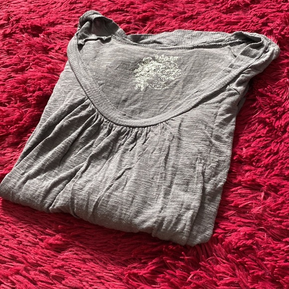 Poof grey long-sleeve sheer shirt - Picture 15 of 16